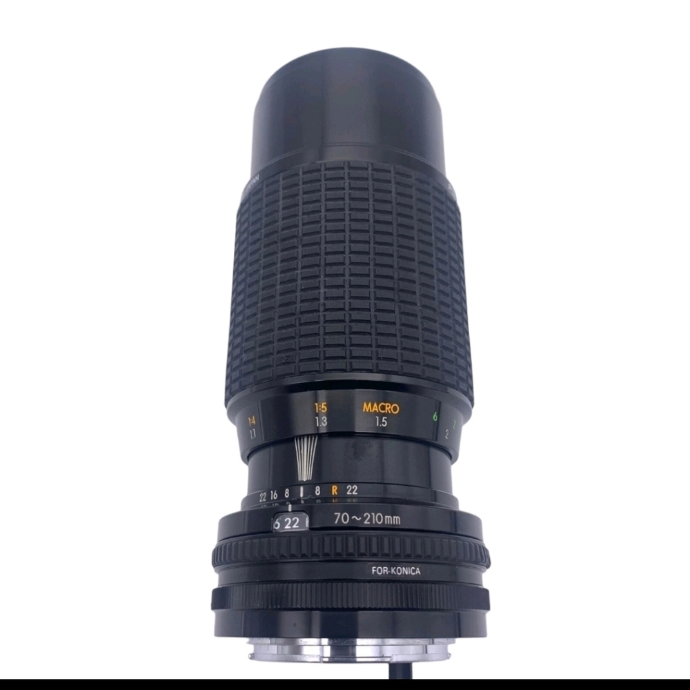 Sigma Zoom 70-210mm 1:4-5. Lens for Konica and Case Made in Japan - Picture 7 of 12